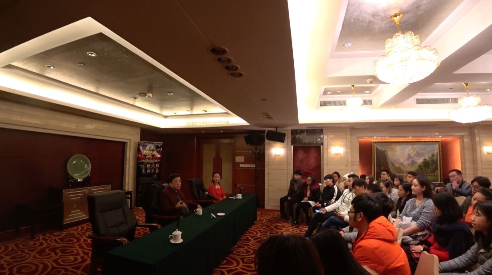 赵忠祥老师特训.JPG